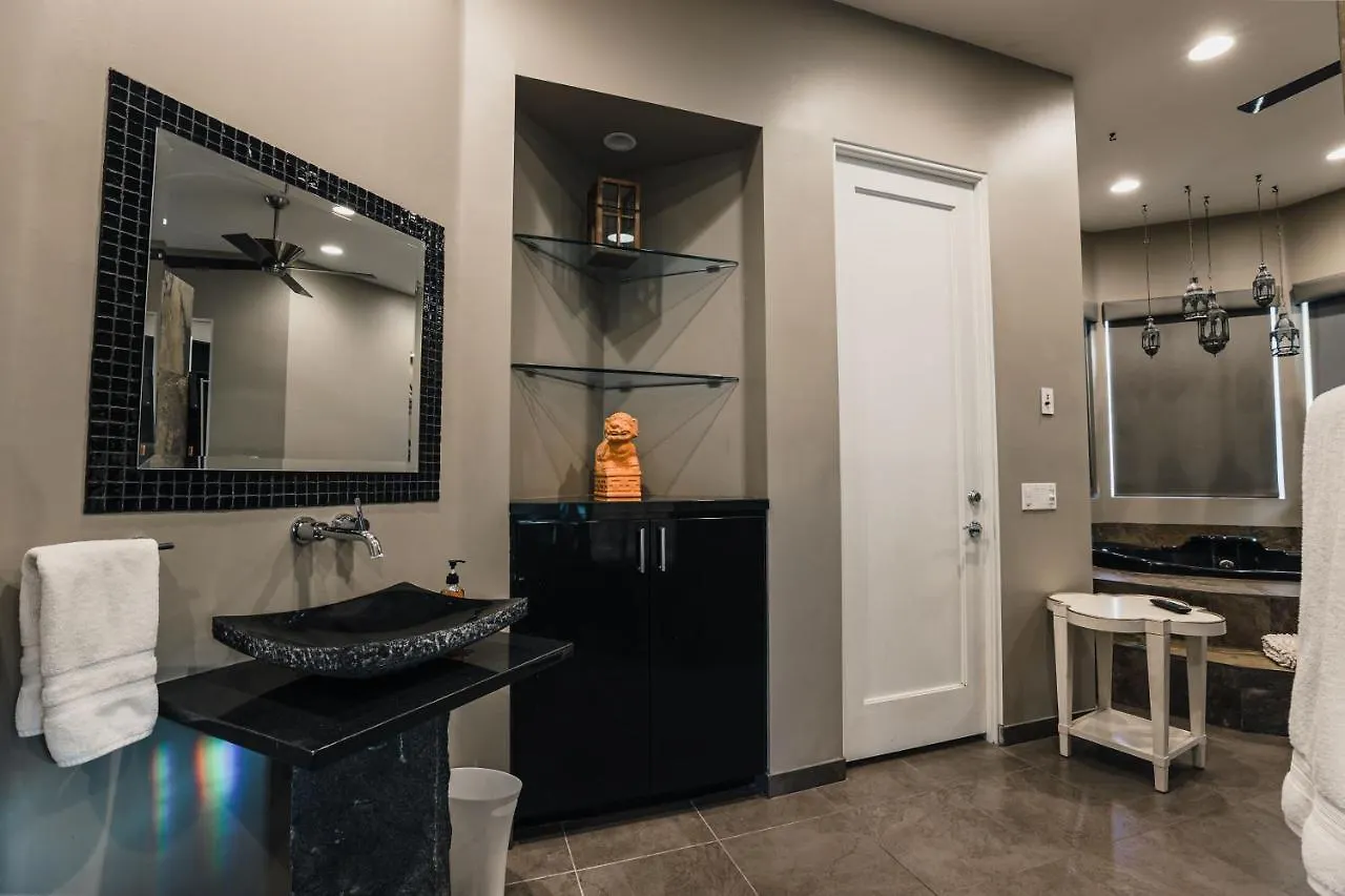 Exclusive, Upscale Palm Springs Estate With 5-Star Amenities Villa 0*,  United States
