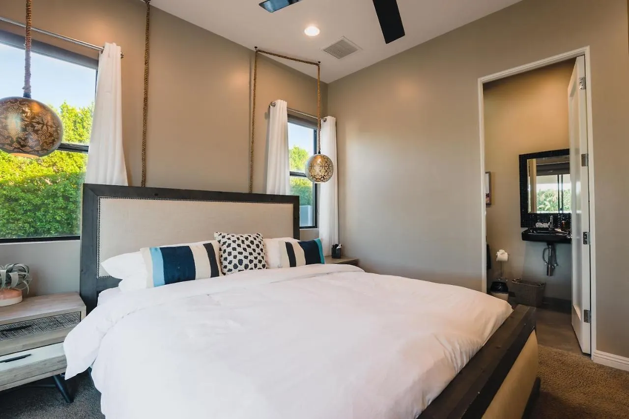 Exclusive, Upscale Palm Springs Estate With 5-Star Amenities Villa 0*,